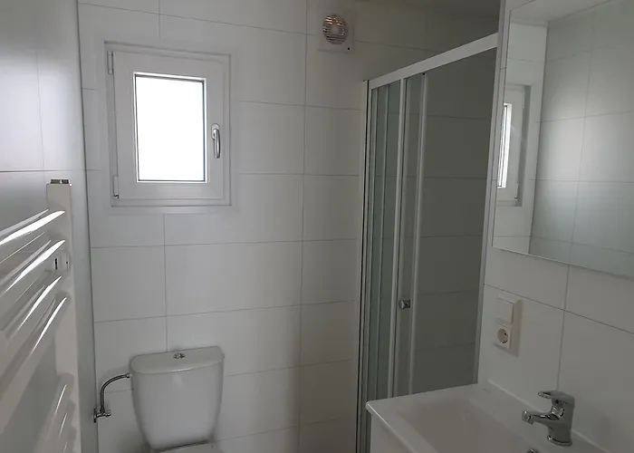 شاليه 87 بيتين